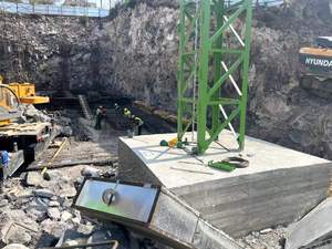 Grúa <span class=keywords><strong>torre</strong></span> en topless con radio de trabajo de 70M con patas incrustadas Grúa <span class=keywords><strong>Torre</strong></span> espacial de operación grande para Proyecto de erección - Product Image 6