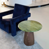 Villa de luxe moderne pour salon canapé en marbre vert Table d'appoint pour chambre d'hôtel Table d'angle ronde avec base en bois Meubles