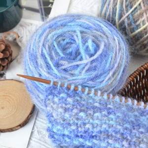 Grande pelote de fil de laine d'écureuil mélangé coton/acrylique, teint en dégradé, pour chapeaux et pulls au crochet faits main DIY pour bébés - Product Image 2