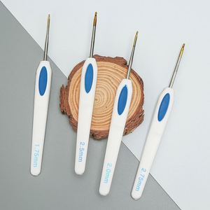 Juego de ganchos con mango de plástico antideslizante blanco, herramientas para tejer suéter, cabeza chapada en oro, ganchillo de encaje - Product Image 3