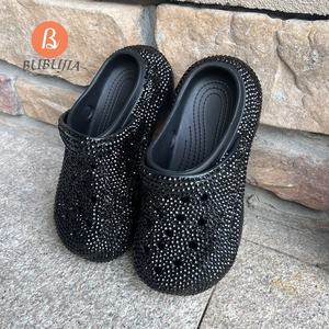 Nouvelles Sabots Noires à Strass 2026 pour Femmes – Mules Plateforme Bling Antidérapantes en EVA – Chaussures de Soirée Tendance et Sandales Décontractées Confortables - Product Image 4