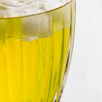 Gelas Pitcher Kaca Bertekstur Vertikal 1288ml, Wadah Minuman Berwarna untuk Teh Es, Jus Buah, dan Minuman Dingin
