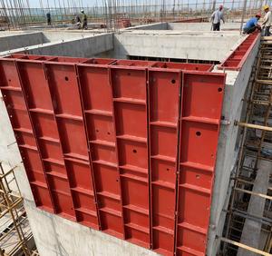 Coffrage en acier Symons à verrouillage rapide pour colonnes, démolition facile, moule à béton pour l'ingénierie structurelle des bâtiments commerciaux - Product Image 2