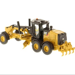 Modèle de camion d'ingénierie 12M3 Motor Grader 85520 en acier à l'échelle 1/87, certifié A, garantie 1 an - Product Image 1