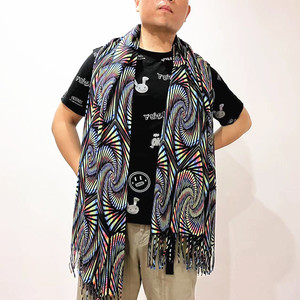 Mềm Biểu Tượng Tùy Chỉnh Kẻ Sọc Cổ UV Phản Ứng Chiếc Khăn Căng Mùa Đông In Ảo giác Sáng Bóng Lễ Hội Pashmina Khăn Choàng - Product Image 2