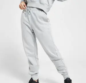 <span class=keywords><strong>Pantaloni</strong></span> della <span class=keywords><strong>tuta</strong></span> di nuova <span class=keywords><strong>moda</strong></span> da donna ricami personalizzati 100% <span class=keywords><strong>pantaloni</strong></span> da Jogger in pile di cotone - Product Image 1
