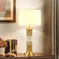 Éclairage de décoration d'hôtel de luxe en gros moderne Lampe de bureau à LED Lampe de table pour chambre à coucher