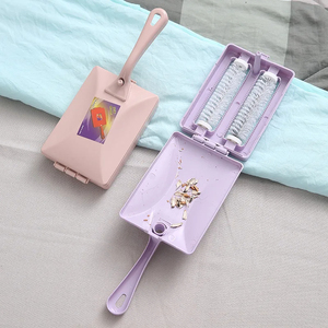 Brosse à poussière pour tapis, balayette à <span class=keywords><strong>miettes</strong></span> en plastique pour table de chevet, nettoyeur de poils d'animaux et de peluches, brosse collante pour vêtements - Product Image 5
