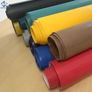 Lona recubierta laminada <span class=keywords><strong>de</strong></span> <span class=keywords><strong>PVC</strong></span> <span class=keywords><strong>de</strong></span> alta adherencia impermeable 650-900gsm <span class=keywords><strong>para</strong></span> cubierta <span class=keywords><strong>de</strong></span> camión Lona <span class=keywords><strong>de</strong></span> tienda al aire libre - Product Image 3