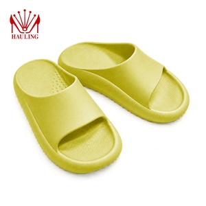 Sandales tendance en EVA Cloud Slides avec logo personnalisé, vente en gros, plateforme épaisse, antidérapantes, pantoufles décontractées - Product Image 6