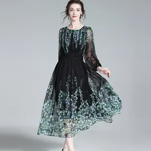 Long Sleeve Floral Satin Printed Dress Round Neck Satin Silk Elegant Bubble Sleeve Georgette Silk Maxi Lady Elegant Modest Dress