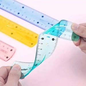 Règle souple <span class=keywords><strong>pliable</strong></span> pour étudiants, règle droite courbée flexible, ruban à mesurer en plastique incassable pour le bureau et le dessin - Product Image 4
