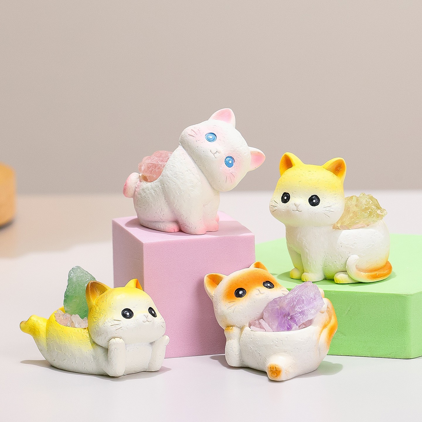 New cat-themed open-box set [Set of four]