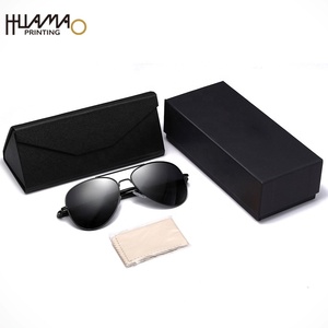 Caja de Empaque para Gafas con Tapa y Base Rígidas en Negro Mate, Impresión de Logotipo Personalizado, Estuche de Almacenamiento de Cartón Premium para Lentes de Sol y Gafas - Product Image 3