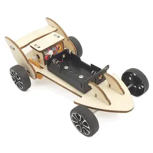 为孩子和男孩制作你自己的DIY赛车玩具木制3D拼图DIY玩具