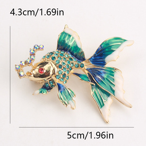 Broche <span class=keywords><strong>Poisson</strong></span> <span class=keywords><strong>Rouge</strong></span> Vintage Créative à Personnalité Unique, Émail Goutte d'Huile Effet Bulle Dorée - Product Image 4