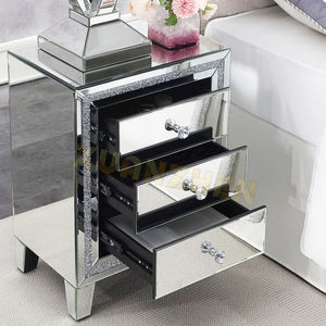 Meubles <span class=keywords><strong>de</strong></span> chambre à coucher Coiffeuse moderne <span class=keywords><strong>de</strong></span> luxe <span class=keywords><strong>Table</strong></span> d'appoint <span class=keywords><strong>en</strong></span> diamant écrasé <span class=keywords><strong>Table</strong></span> <span class=keywords><strong>de</strong></span> <span class=keywords><strong>chevet</strong></span> à <span class=keywords><strong>miroir</strong></span> <span class=keywords><strong>Table</strong></span> <span class=keywords><strong>de</strong></span> <span class=keywords><strong>chevet</strong></span> à <span class=keywords><strong>vendre</strong></span> - Product Image 6