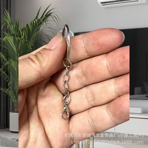 Llavero de hierro con cadena redonda y cierre de mosquetón para accesorios de llaves - Product Image 2