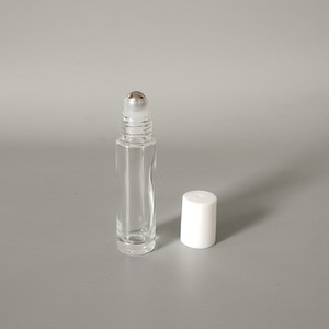 Hot Selling 5ml 10ml Clear Glass Roll on Bottle Essential Oil <b>Perfume</b> <b>Roller</b> Bottle with Black White Cap and Metal <b>Roller</b> - Product Image 5