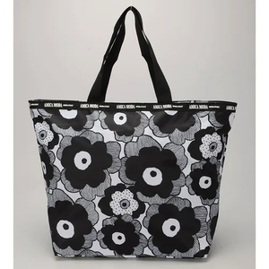 Large-capacity Polyester Ladies Handbag with Zipper Closure Waterproof & Durable Cartoon Print Chain Strap Multiple Colors - Product Image 3