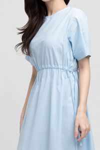 Light Blue O-Neck Loose Midi Dress With Drawstring <b>Elastic</b> Waist Short Sleeve Casual Summer Woven Cotton Solid Color Flared Hem - Product Image 3