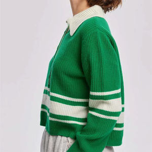 Chandail personnalisé Oem Odm fabricant pour femmes chandails de <span class=keywords><strong>polo</strong></span> aztèque Varsity Sorority tricotés pour femmes - Product Image 4