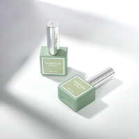 Bouteilles vides de vernis à ongles brunes d'OEM/ODM, coffre-fort UV 12ml de bouteilles rechargeables carrées opaques de vernis à ongles