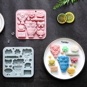 แม่พิมพ์เค้กซิลิโคนกันติดรูปช่อดอกไม้สำหรับเทศกาล เกรดอาหาร ใช้ซ้ำได้ แม่พิมพ์ซิลิโคนน่ารักแบบแม่เหล็กสำหรับทำช็อกโกแลต ลูกอม และน้ำแข็ง DIY - Product Image 5