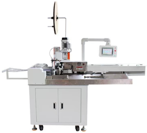 Machine à sertir et à étamer de haute précision - Longueur de coupe réglable de 35 à 1000 mm, cylindre et rail coulissant de marque taïwanaise - Product Image 1