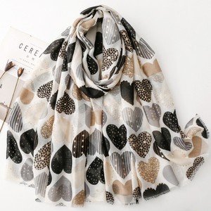 Newest Custom High Quality Breathable Scarves Hijabs Summer Tropical Fashion Soft Viscose Sunscreen Shawls Women - Product Image 2