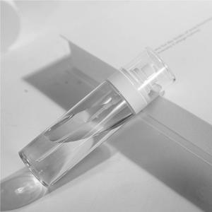 ขวดปั๊มเครื่องสำอางพลาสติก100มล. ปลอดภัยสำหรับเด็กขวดสเปรย์เปล่าขวดปั๊มเพ็ทสำหรับใช้ในห้องน้ำขณะเดินทาง - Product Image 1