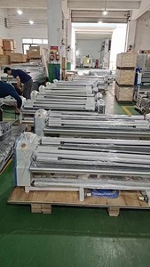 Cy1600a lớn định dạng lạnh <span class=keywords><strong>Laminator</strong></span> và hot Laminate tự động Con lăn 64 inch 1600 mét cuộn lạnh Máy cán - Product Image 2
