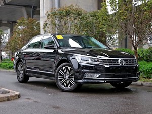 VW <span class=keywords><strong>Passat</strong></span> 380TSI 2.0T Automatica del 2017, Economica, Efficiente nei Consumi, Ottimo Rapporto Qualità-Prezzo, Berlina 5 Posti, Guida a Sinistra, Veicolo Usato a Benzina - Product Image 4