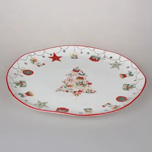 Wholesale Custom White Red Gold Decaled Round Porcelain Plate Set Restaurant Dishes Christmas Dinner Ceramic Plates