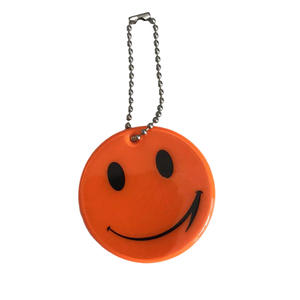 Porte-clés réfléchissant vert <span class=keywords><strong>lime</strong></span> en plastique de mode avec porte-clés de produit de sécurité sourire pour cadeau père - Product Image 3