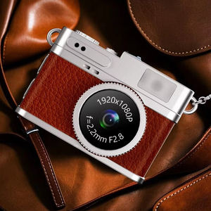 Porte-clés mignon en forme d'appareil photo, appareil photo compact rétro classique 1080P, petit appareil photo de la taille d'un pouce, collier pour étudiants et jeunes - Product Image 2