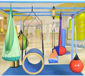 Per bambini all'aperto e al coperto con Patio Swing sensoriale Pod Baby amaca altalena