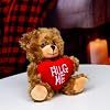 Orsacchiotto Hug Me Cremoso Color Mocha con Messaggio 'Hug Me' Cucito, Peluche Super Morbido da 9 Pollici, Giocattolo Antistress per Regalo di Anniversario - Product Image 2