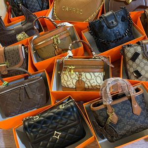 Nouveau sac de boîte de poche de luxe à la mode pour les femmes en gros nouvel arrivage fourre-tout épaule bandoulière de luxe femmes petit sac carré - Product Image 6