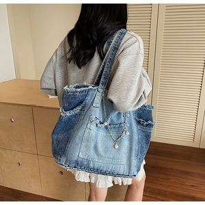 Sac fourre-tout en jean grande capacité, couleur dégradée, pour femme, résistant à l'eau et brodé, idéal pour l'été et l'automne – Offre spéciale - Product Image 1