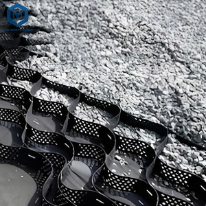 Grille de protection en <span class=keywords><strong>plastique</strong></span> 3D <span class=keywords><strong>pour</strong></span> le contrôle de l'érosion et la protection des pentes en nid d'abeille, <span class=keywords><strong>pour</strong></span> projets routiers en Tanzanie - Product Image 1