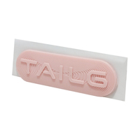 Pegatinas 3D personalizadas de PVC suave para coche, logotipo de silicona en relieve 3D y pegatina con letras para neumáticos, parches de goma para coche con nombre de marca de prensa de calor