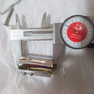 ตัวเชื่อมกระจกห้องอาบน้ำสแตนเลสสตีลทันสมัยสำหรับท่อในห้องน้ำ ใช้ในโรงแรม ตัวหนีบชั้นวางแบบสี่เหลี่ยม ติดตั้งง่าย - Product Image 5