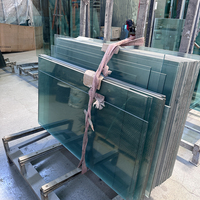 Usine de structure solide taillée sur mesure Vente en gros 3mm 4mm 5mm 6mm 8mm 10mm 12mm Verre trempé Feuilles de verre trempé