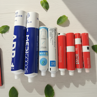 Machine d'injection de tubes de dentifrice AUTO