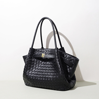 Sacs à main en cuir véritable personnalisés pour femmes, sacs seau en forme de nuage, sacs fourre-tout de luxe pour femmes, sacs à main quotidiens, OEM