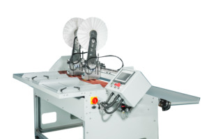Machine d'applicateur <span class=keywords><strong>de</strong></span> ruban adhésif double face en mousse acrylique Eva Pp 3m pour carton carton carton kraft - Product Image 4