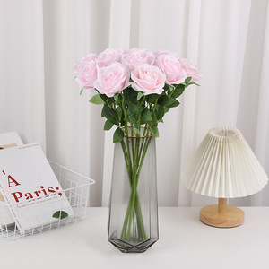 Roses rouges en soie artificielle fleurs Roses réalistes <span class=keywords><strong>fleur</strong></span> unique fausse <span class=keywords><strong>fleur</strong></span> longue tige Bouquets pour Noël maison fête de mariage - Product Image 6