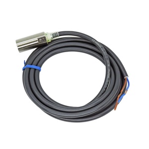 เซ็นเซอร์สวิตช์ความใกล้เคียง E2E-X3D2-N-Z E2ex3d2nz ของแท้ - Product Image 1