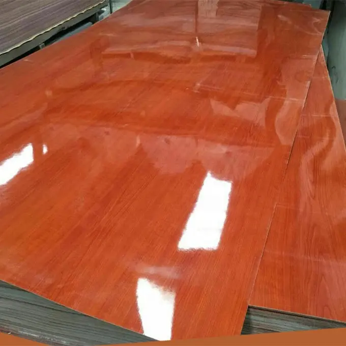 1300x2800x0.8mm उच्च दबाव एचपीएल टुकड़े टुकड़े में Formica